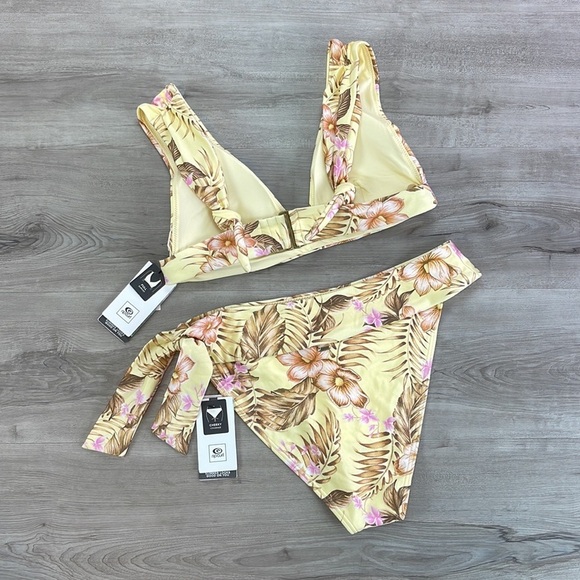 ☀️RIP CURL☀️ PLAYABELLA DEEP V PLAYABELLA HIGHWAIST CHEEKY BIKINI SET - Picture 10 of 17